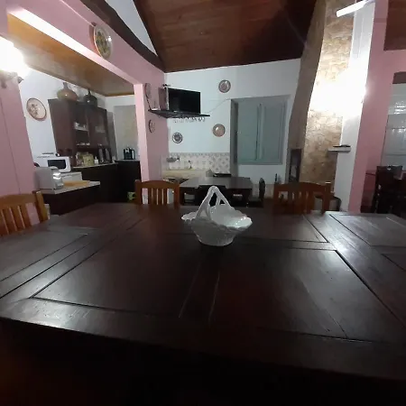 Amazing Farm House Near Vi B