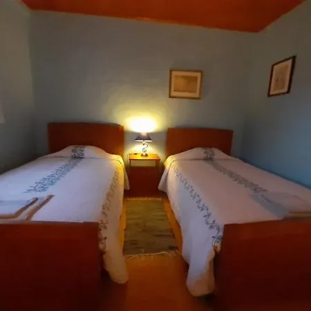Amazing Farm House Near Vi B Bed and breakfast Tomar