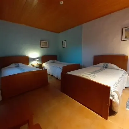 Amazing Farm House Near Vi B Bed and breakfast *