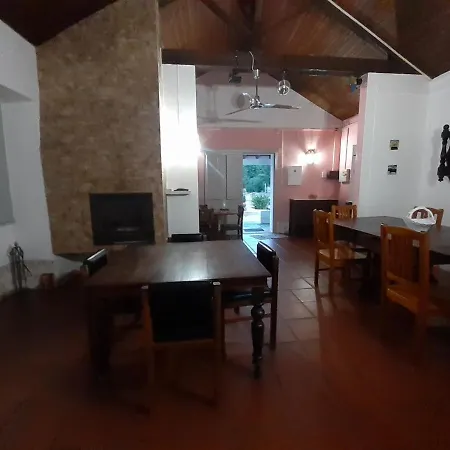 Amazing Farm House Near Vi B
