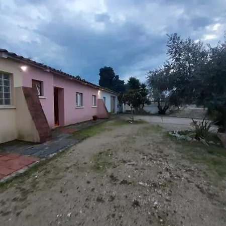 Amazing Farm House Near Vi B Bed and breakfast