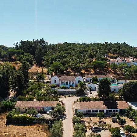 Amazing Farm House Near Vi B Bed and breakfast